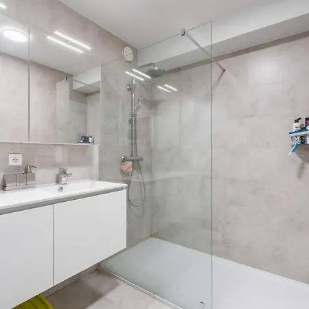 Apartman Stylish Near The Center *