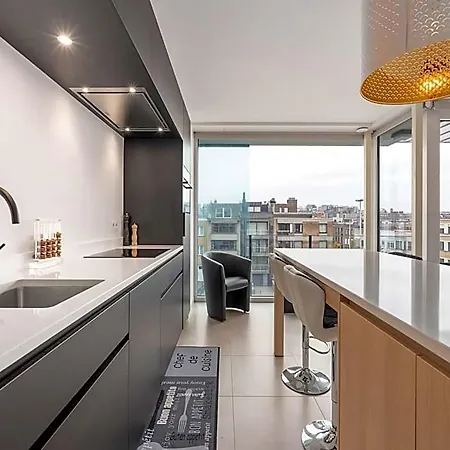 Stylish Near The Center Apartman Blankenberge