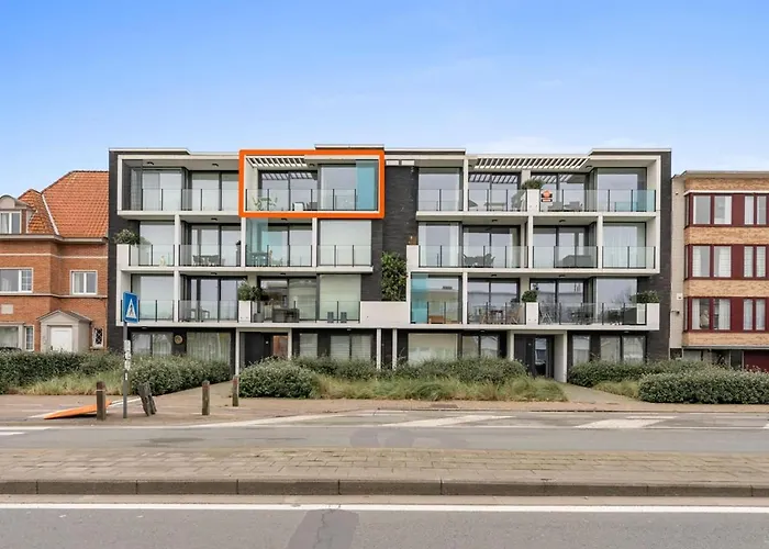 Stylish Near The Center