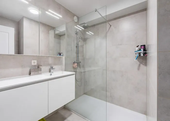 Apartment Stylish Near The Center *